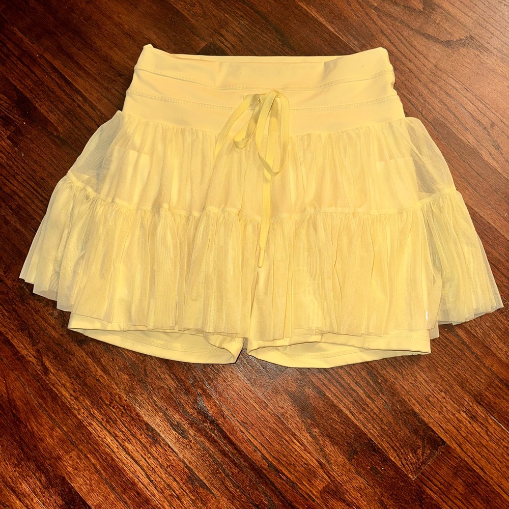 POPFLEX yellow pirouette skort